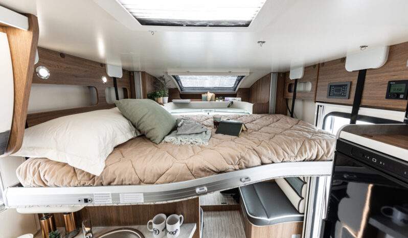 
Elnagh Baron 573 Modelo 2026 full									