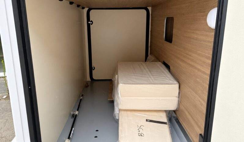 
Elnagh Baron 565 Cambio Automático Modelo 2027 full									
