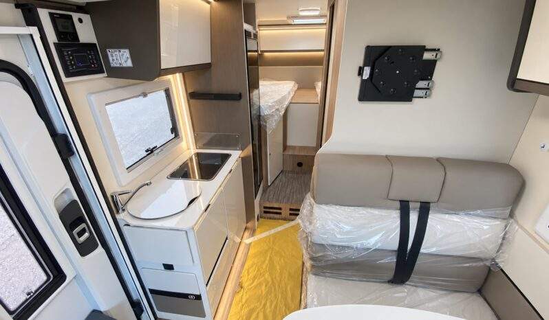 
Elnagh Baron Compact 539 full									