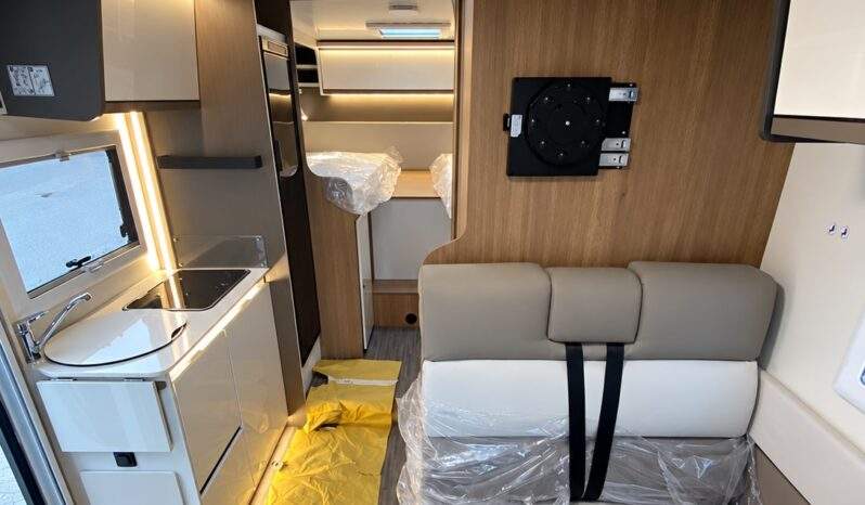 
Elnagh Baron 565 Cambio Automático Modelo 2027 full									