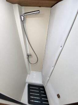 
Elnagh Baron 565 Cambio Automático Modelo 2027 full									